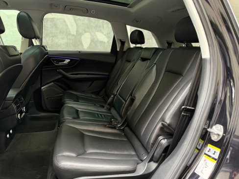 Used 2019 Audi Q7 3.0T Prestige w/ Prestige Package image 31