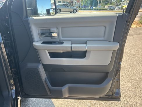 Used 2012 RAM 1500 Classic SLT image 22