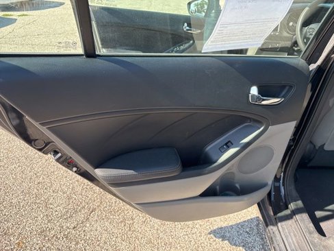 Used 2016 Kia Forte LX image 18