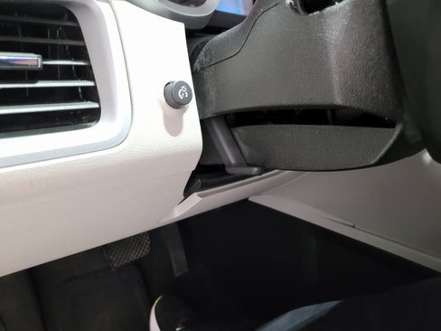 Used 2011 Chevrolet Equinox LS image 36