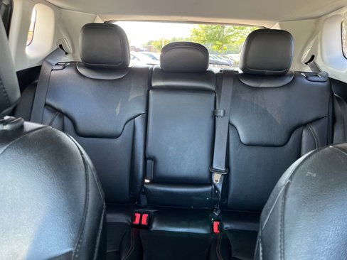 Used 2021 Jeep Compass Limited image 28
