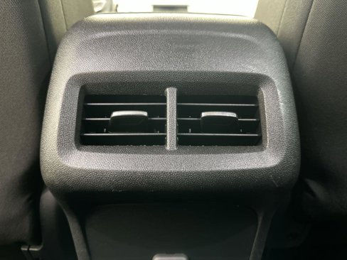 Used 2020 Chevrolet Equinox LT image 20