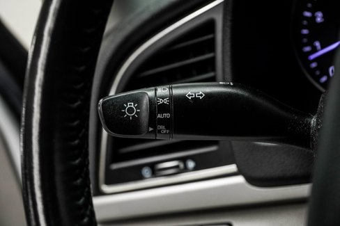 Used 2018 Hyundai Elantra Value Edition image 29