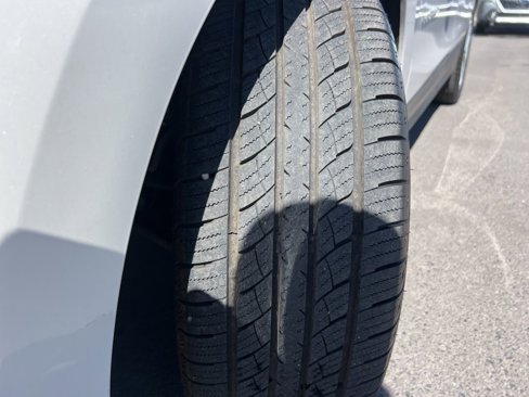 Used 2019 Chevrolet Equinox Premier image 30