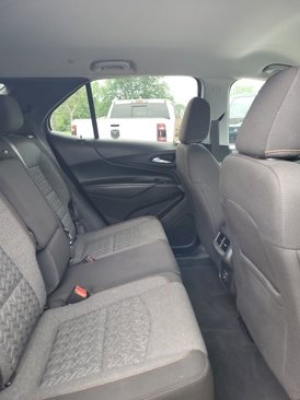 Used 2023 Chevrolet Equinox LT image 12