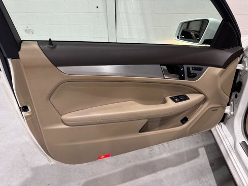 Used 2013 Mercedes-Benz C 250 Coupe image 23