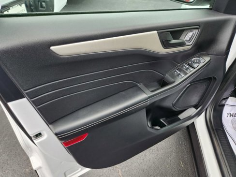 Certified 2022 Ford Escape SE w/ Convenience Package image 34