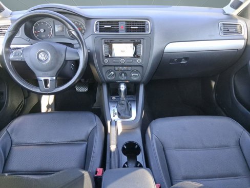 Used 2012 Volkswagen Jetta SEL image 14