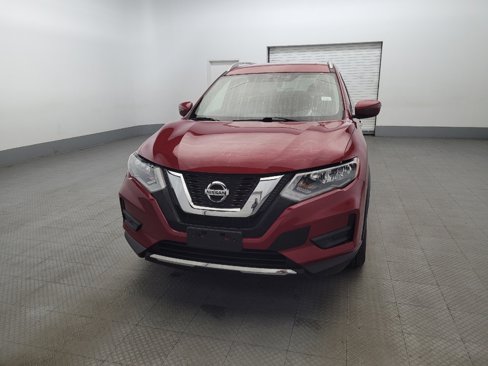 Used 2017 Nissan Rogue SV image 15