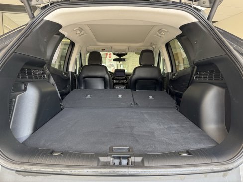 Used 2022 Ford Escape SEL w/ Technology Package image 27
