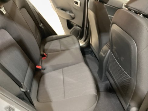 Used 2024 Hyundai Venue SE image 20