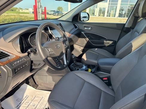 Used 2017 Hyundai Santa Fe SE w/ SE Ultimate Tech Package 03 image 6