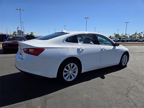 Used 2024 Chevrolet Malibu LT image 4