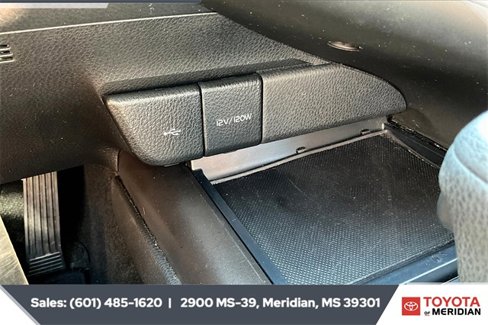 Used 2024 Toyota Camry LE image 23
