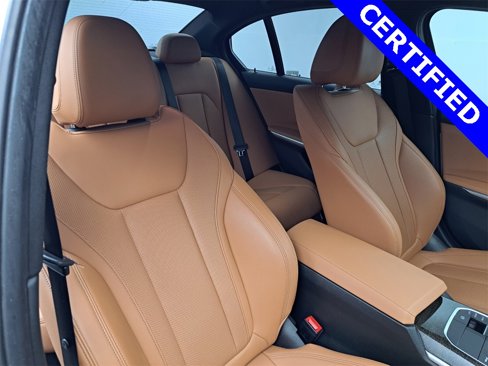 Certified 2022 BMW 330i Sedan w/ M Sport Package image 17
