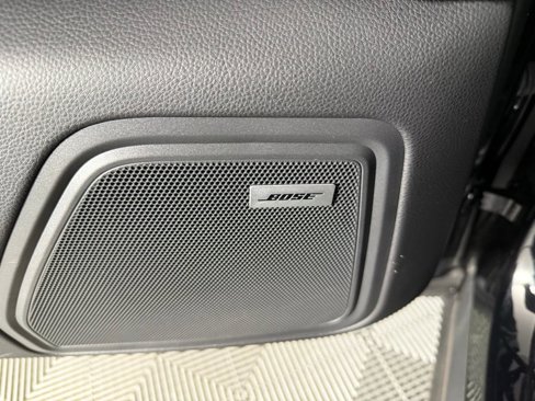 Certified 2021 Porsche Macan S image 28