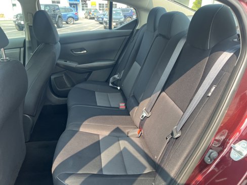 Used 2021 Nissan Sentra SV image 10