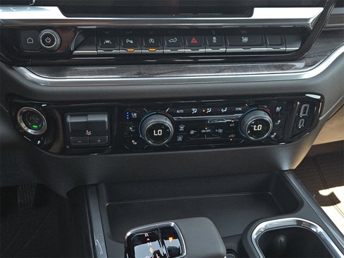 New 2026 Chevrolet Silverado 1500 LTZ w/ Technology Package image 24