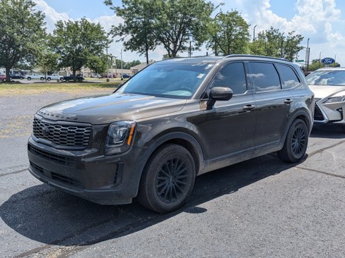 Used 2020 Kia Telluride EX w/ Towing Package image 3