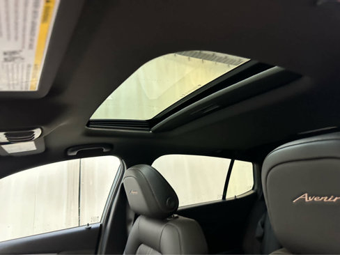 New 2025 Buick Envista Avenir image 5