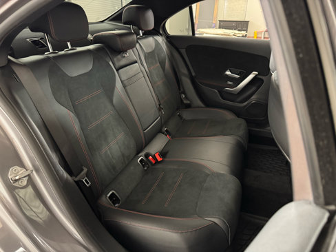 Used 2022 Mercedes-Benz A 220 4MATIC image 34