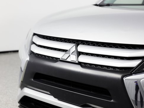 Used 2020 Mitsubishi Eclipse Cross ES image 4
