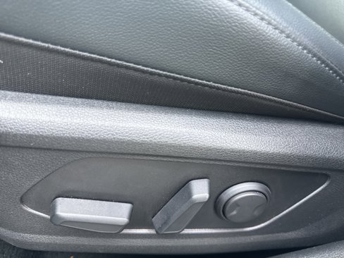Used 2023 Kia Sportage SX image 12