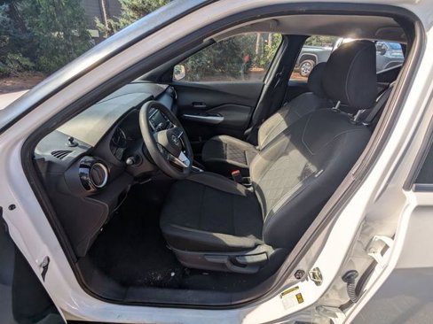 Used 2020 Nissan Kicks SV image 9