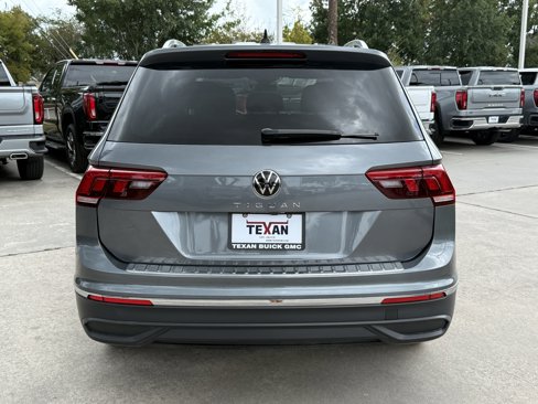 Used 2024 Volkswagen Tiguan Wolfsburg Edition image 6