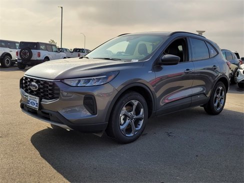 New 2025 Ford Escape ST-Line w/ Cold Weather Package image 3