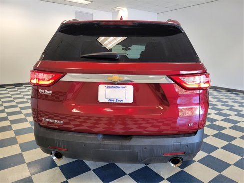 Used 2019 Chevrolet Traverse LT image 10
