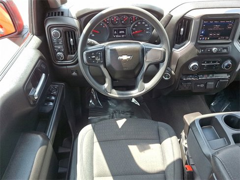 Used 2023 Chevrolet Silverado 1500 Custom image 12