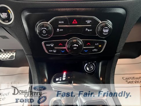 Used 2020 Dodge Charger SXT image 42