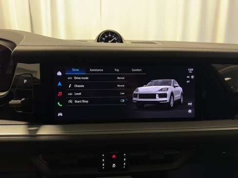New 2026 Porsche Cayenne Coupe image 22