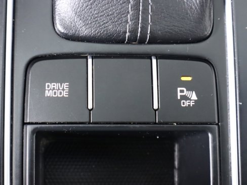 Used 2017 Kia Sorento EX image 27