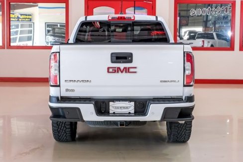 Used 2019 GMC Canyon Denali image 11