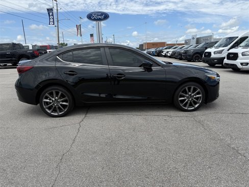 Used 2018 MAZDA MAZDA3 Grand Touring w/ Premium Equipment Package image 2