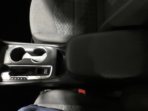 Used 2023 Chevrolet Equinox LT image 95