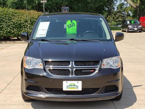 Used 2017 Dodge Grand Caravan SE w/ Power Window Group image 9