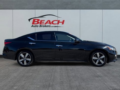 Used 2019 Nissan Altima 2.5 SV image 6