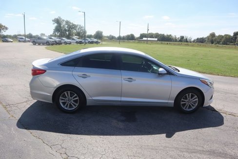 Used 2016 Hyundai Sonata SE image 18