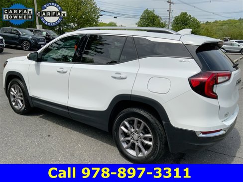 Certified 2024 GMC Terrain SLT image 35