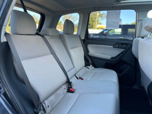 Used 2014 Subaru Forester 2.5i Premium w/ All-Weather Package image 24