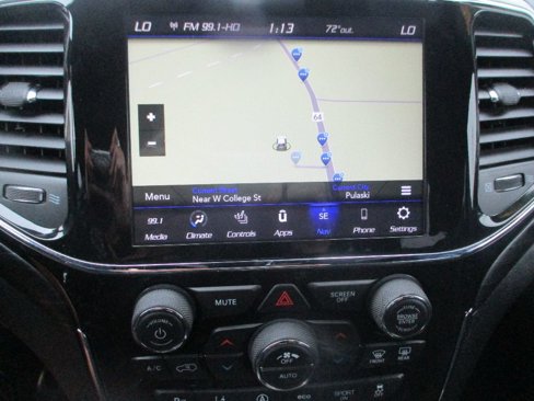 Used 2021 Jeep Grand Cherokee Laredo X image 8