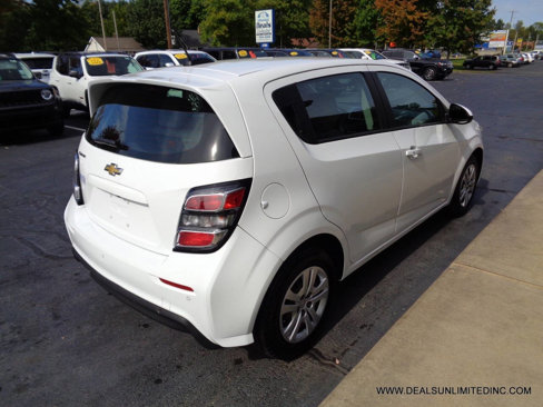 Used 2019 Chevrolet Sonic LT image 3