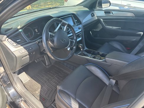 Used 2019 Hyundai Sonata Limited w/ Cargo Package image 10