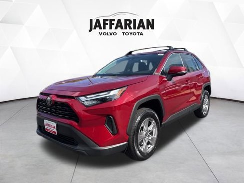 Used 2023 Toyota RAV4 XLE image 7