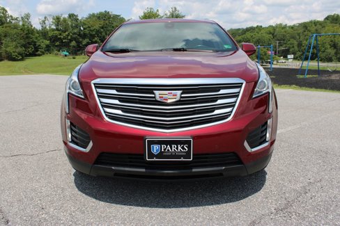 Used 2018 Cadillac XT5 Luxury w/ Driver Awareness Package image 4