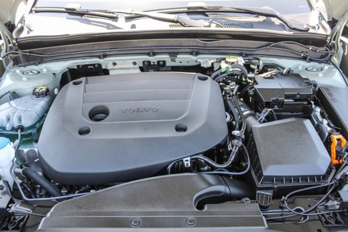 Used 2024 Volvo XC40 B5 Plus w/ Climate Package image 27
