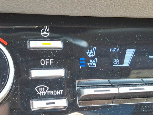 Used 2021 Hyundai Sonata Limited image 25